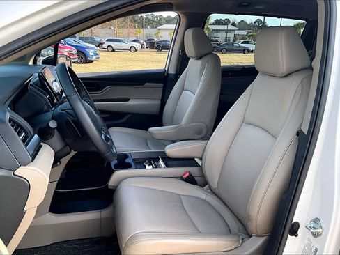 Used 2023 Honda Odyssey EX-L image 7