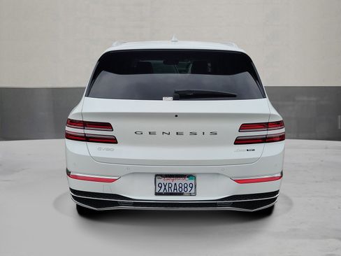 Certified 2026 Genesis GV80 3.5T Advanced AWD/4WD image 4