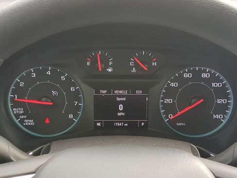 Used 2024 Chevrolet Equinox LS image 25