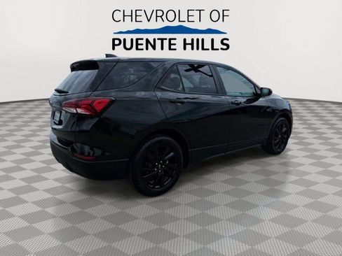 Used 2024 Chevrolet Equinox LS w/ LS Convenience Package FWD image 8