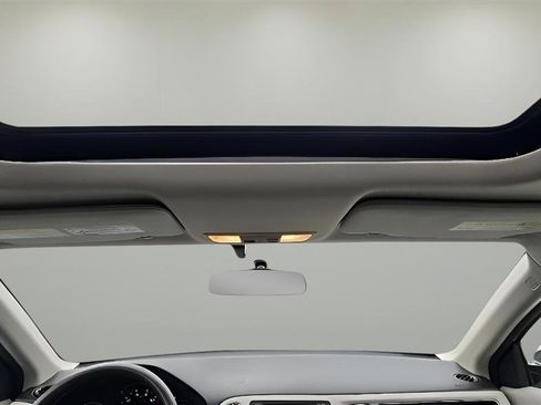 Used 2018 Honda HR-V EX image 19