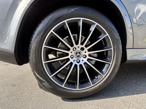Used 2023 Mercedes-Benz GLE 350 w/ AMG Line Exterior image 7