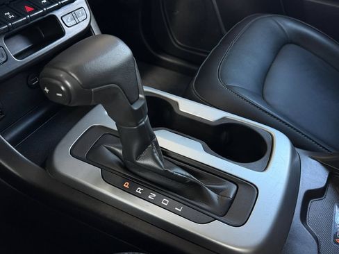 Used 2021 Chevrolet Colorado ZR2 AWD/4WD image 32