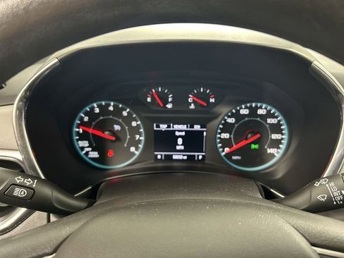 Used 2022 Chevrolet Equinox LS image 13