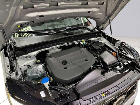 Used 2023 Volvo XC40 B5 Plus w/ Driver Assist Package image 56