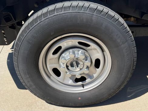 Used 2022 Ford F350 XL w/ Power Equipment Group AWD/4WD image 10