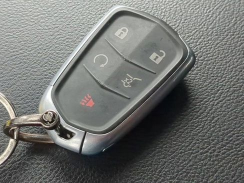 Used 2021 Cadillac XT4 Sport image 30