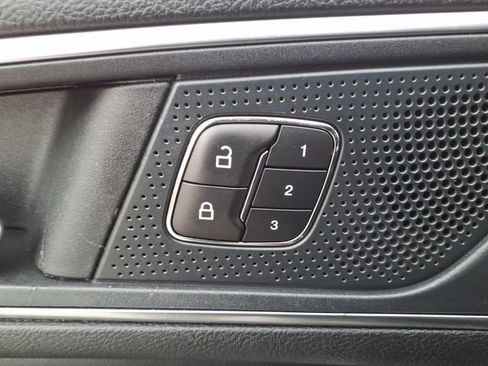 Used 2019 Ford Edge Titanium w/ Cold Weather Package image 26