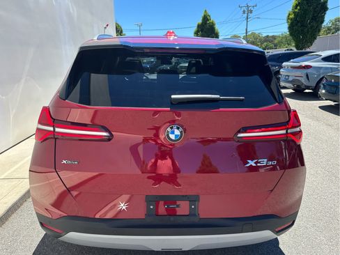 Used 2025 BMW X3 xDrive30i AWD/4WD image 8