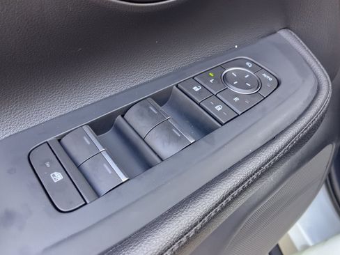 Used 2024 Toyota Grand Highlander FWD image 15