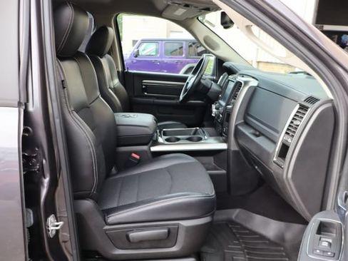 Used 2018 RAM 1500 Sport w/ Quick Order Package 26Q Night AWD/4WD image 42