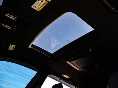 Used 2022 Honda Pilot Black Edition image 37