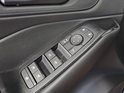 Certified 2024 Nissan Rogue S FWD image 26
