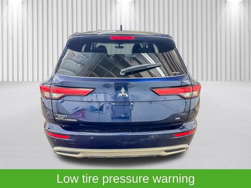 Used 2024 Mitsubishi Outlander SE AWD/4WD image 9