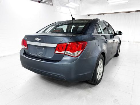 Used 2014 Chevrolet Cruze LT FWD image 6