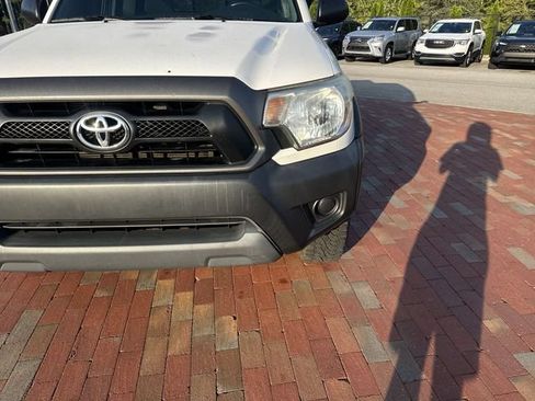 Used 2015 Toyota Tacoma PreRunner w/ Convenience Package RWD image 24