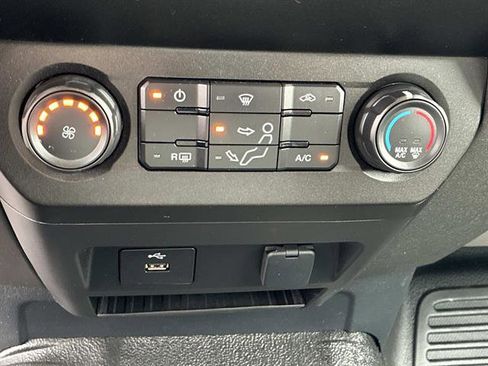 Used 2022 Ford F350 XL w/ Power Equipment Group image 28