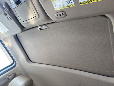Used 2011 Ford F350 Lariat w/ Lariat Ultimate Pkg AWD/4WD image 22