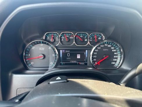 Used 2018 Chevrolet Silverado 1500 High Country AWD/4WD image 12