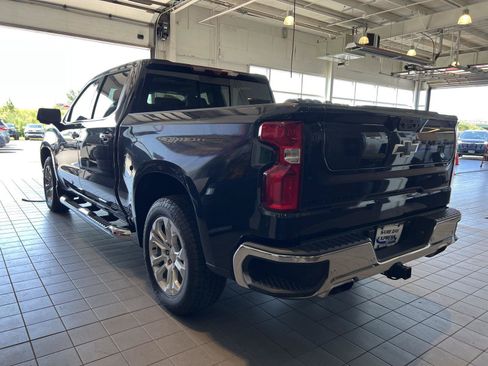 Used 2022 Chevrolet Silverado 1500 LTZ w/ LTZ Premium Package AWD/4WD image 5