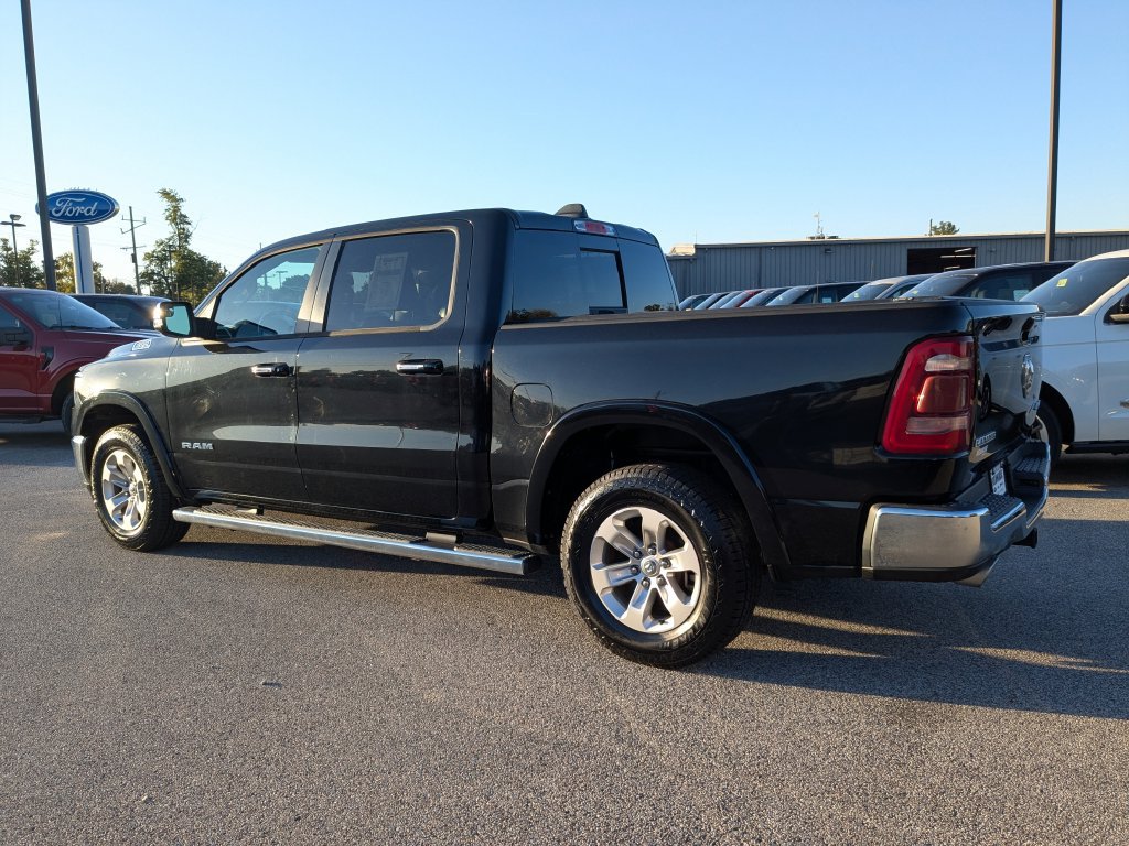 Used 2019 RAM 1500 Laramie AWD/4WD image 5