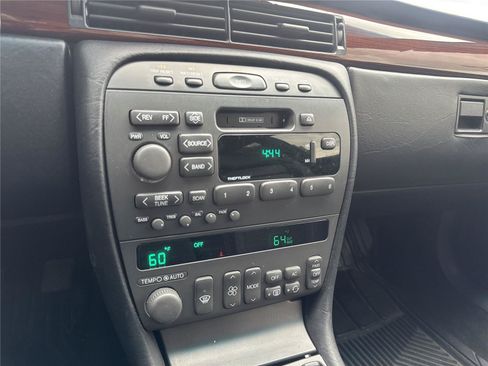 Used 1999 Cadillac Eldorado w/ Comfort/Convenience Pkg FWD image 22