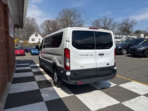 Used 2018 Ford Transit 350 XLT image 4
