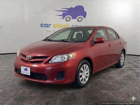 Used 2010 Toyota Corolla LE FWD image 1