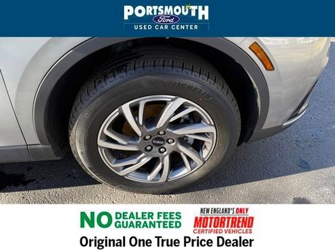 Used 2023 Lincoln Corsair AWD w/ Equipment Group 101A image 32