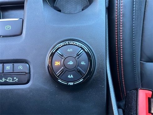 Used 2025 Ford Ranger Raptor image 17