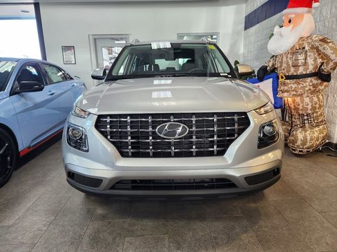 New 2026 Hyundai Venue SEL image 4