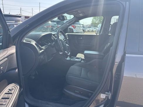 Used 2016 GMC Acadia SLE AWD/4WD image 9