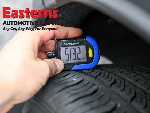 Used 2023 Cadillac XT4 Premium Luxury image 31