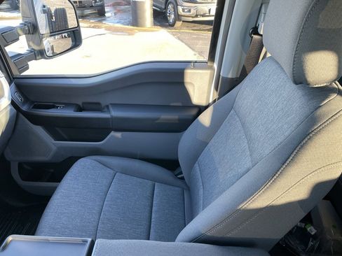 New 2026 Ford F550 4x4 Crew Cab image 21