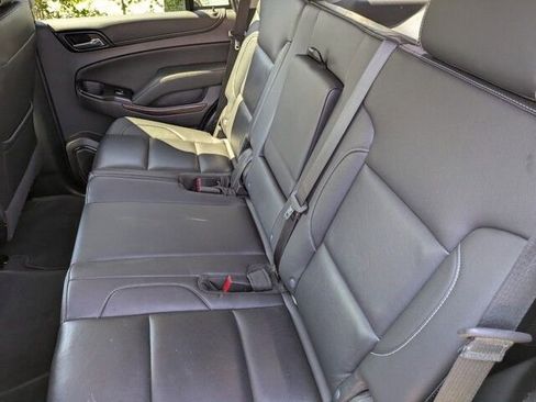 Used 2020 GMC Yukon SLT w/ Open Road Package image 16