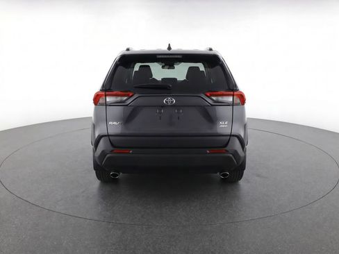 Used 2020 Toyota RAV4 XLE w/ Convenience Package AWD/4WD image 7