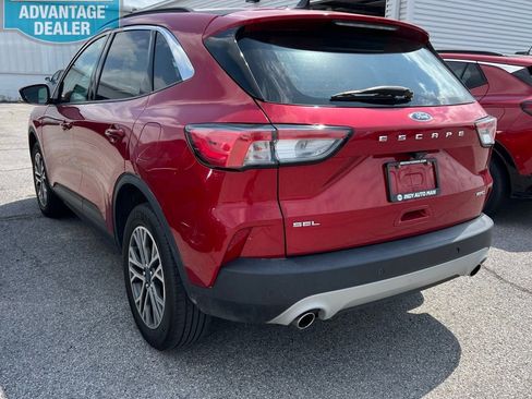 Used 2021 Ford Escape SEL image 4