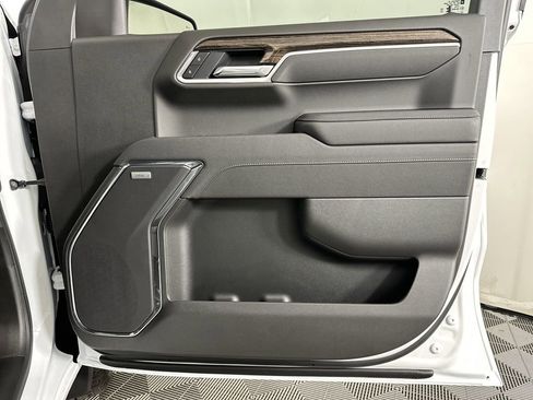 New 2025 GMC Sierra 1500 Elevation w/ Elevation Premium Package image 12