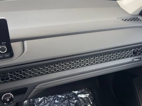 Certified 2023 Honda Accord LX image 23