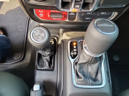 New 2026 Jeep Gladiator Mojave AWD/4WD image 38