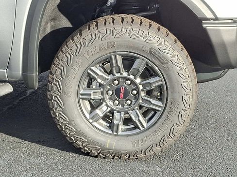 New 2026 GMC Sierra 1500 AT4X image 7