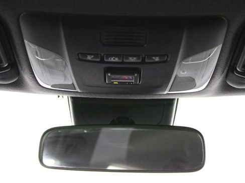 Used 2020 Toyota Corolla SE image 23