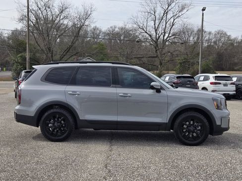 Used 2025 Kia Telluride SX Prestige X-Pro AWD/4WD image 9