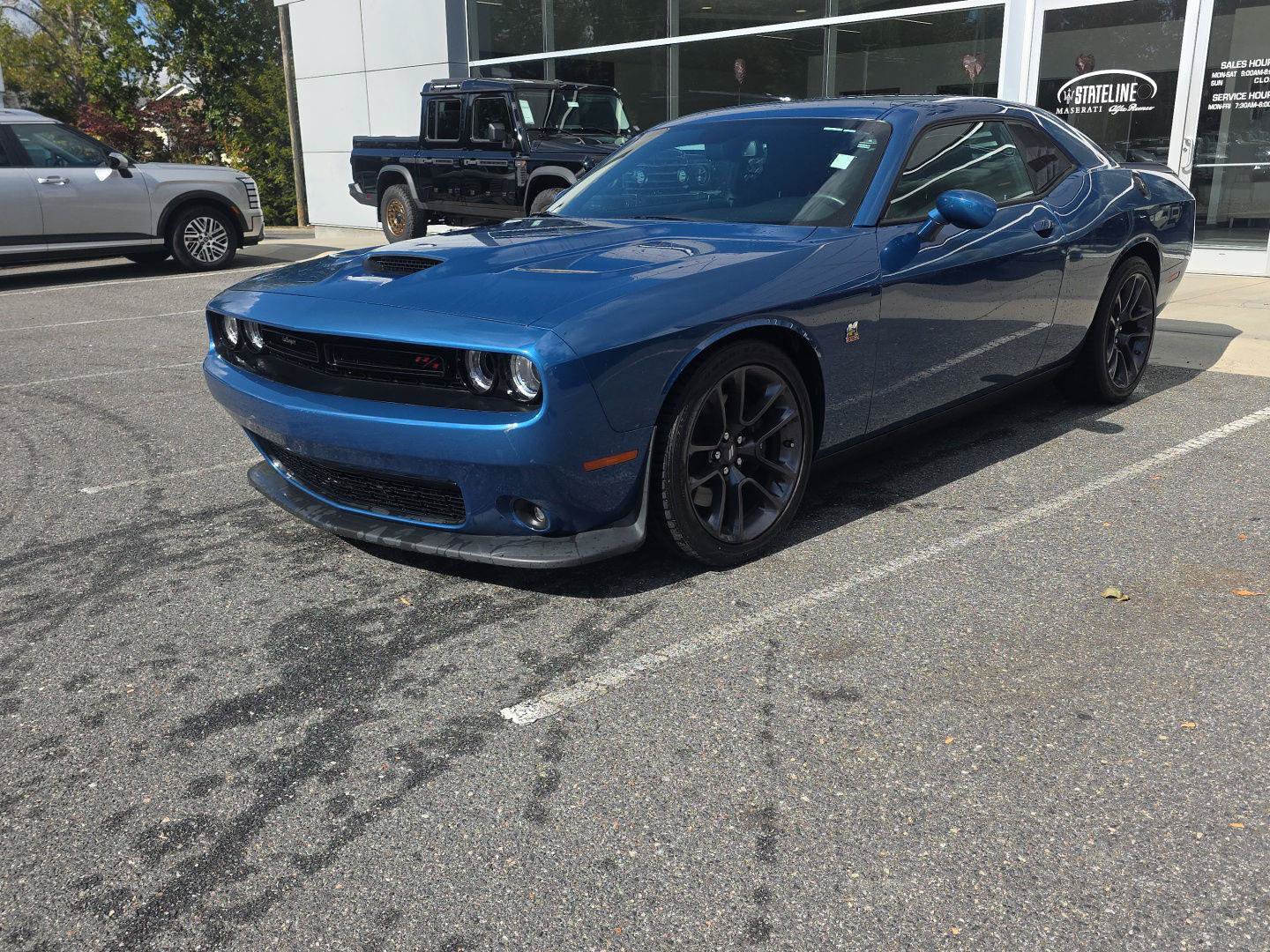 Used 2022 Dodge Challenger R/T Scat Pack RWD image 1