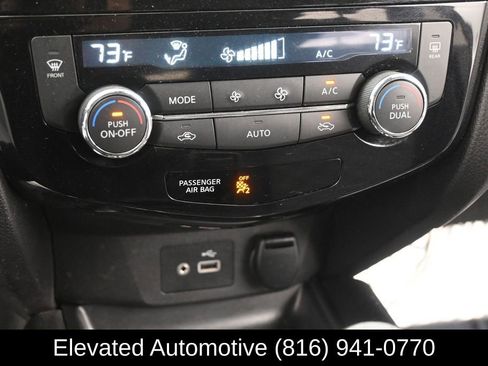 Used 2021 Nissan Rogue Sport SV AWD/4WD image 11