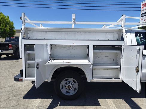 Used 2016 GMC Sierra 2500 2WD Regular Cab w/ Sierra Convenience Package image 5