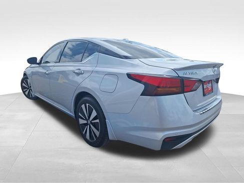 Certified 2022 Nissan Altima 2.5 SL FWD image 6