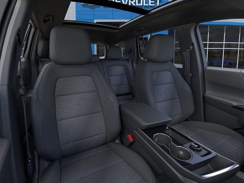 New 2026 Chevrolet Equinox LT w/ Safety and Technology Package AWD/4WD image 16