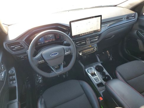 Certified 2023 Ford Escape ST-Line w/ Tech Pack #1 image 24