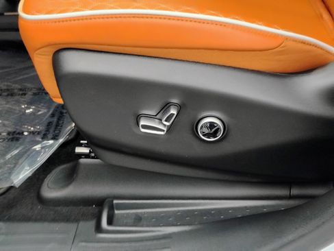 New 2026 Chrysler Pacifica Pinnacle AWD/4WD image 22